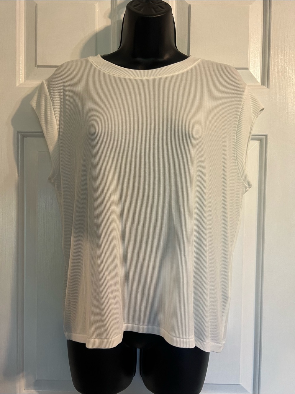 American Eagle Outfitters Cream Ribbed Short Sleeve Tee